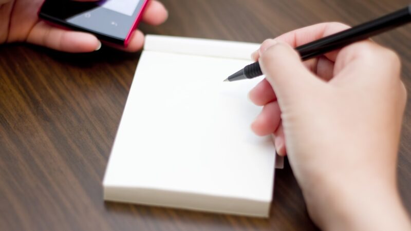 家系図の離婚の書き方を解説【行政書士監修】