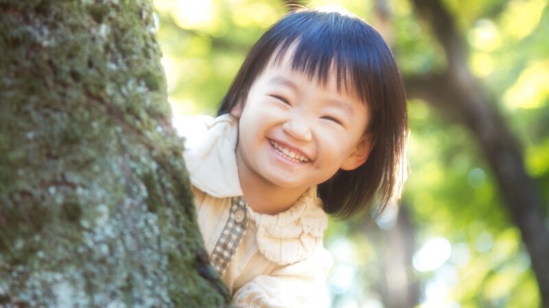 「親族」とはどんな意味？家系図で解説【行政書士監修】